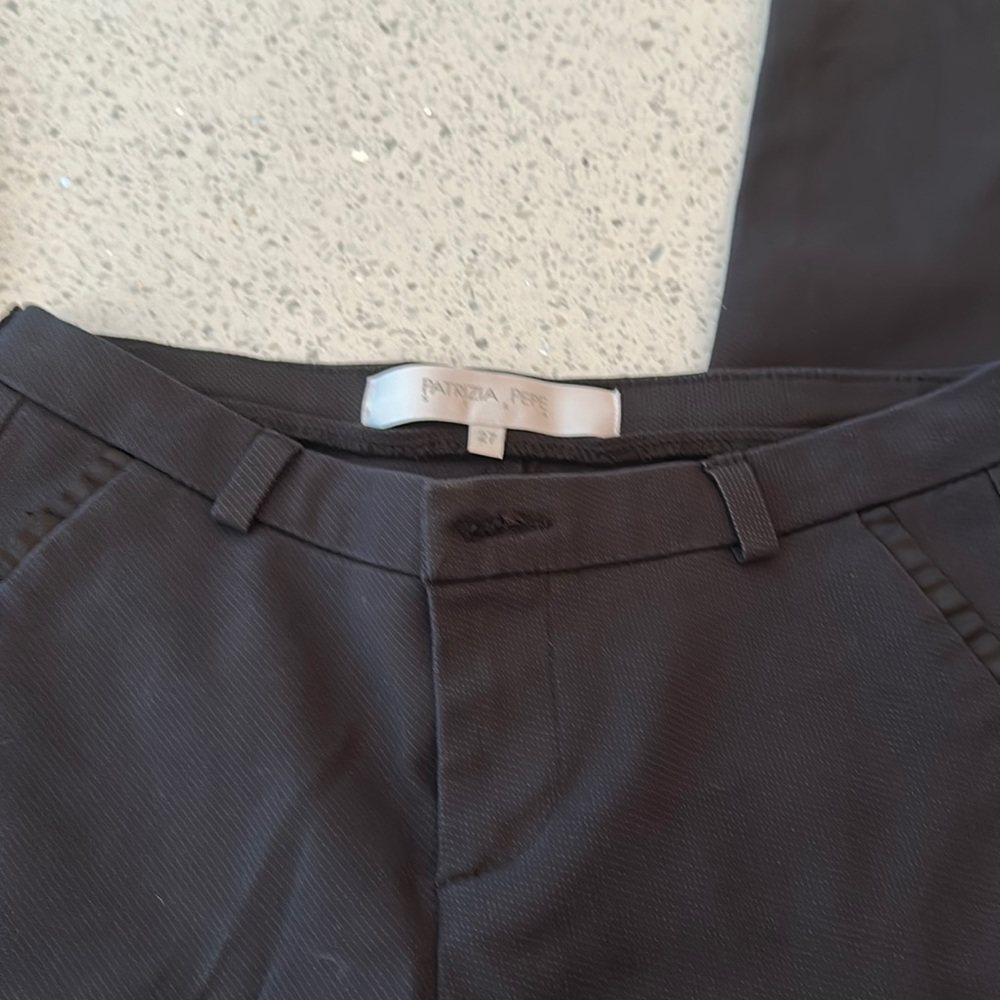 Stunning cigarette pants